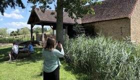Repas au bord de l'eau 