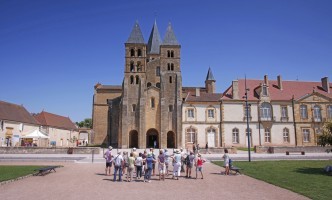 Visite guidée de la Basilique, du cloître et du centre historique