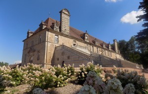 Ecuries du château de Chaumont en Charolais