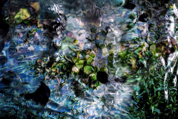 © I.HIN