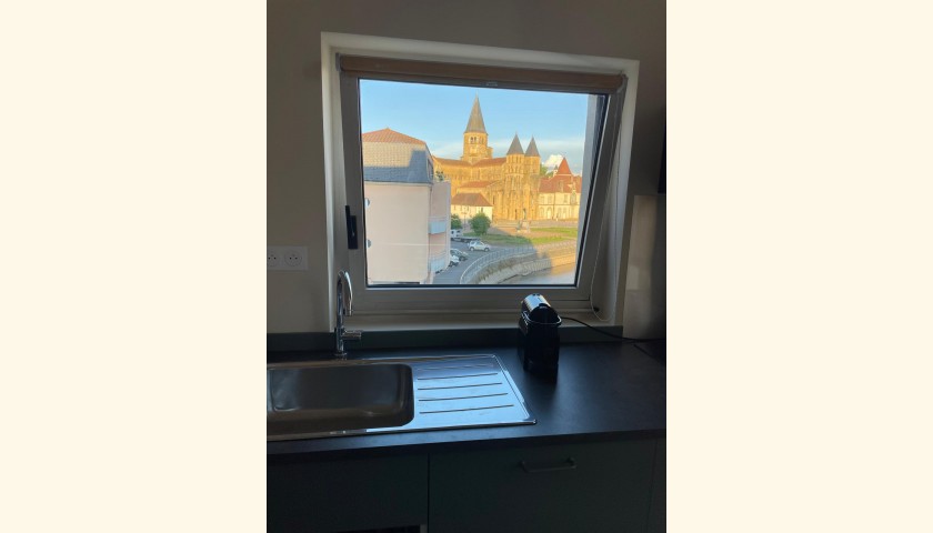 © E. De Loynes - Appartement Jésus sauve