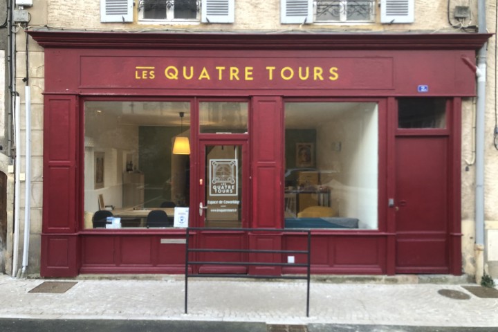 © Les Quatre Tours